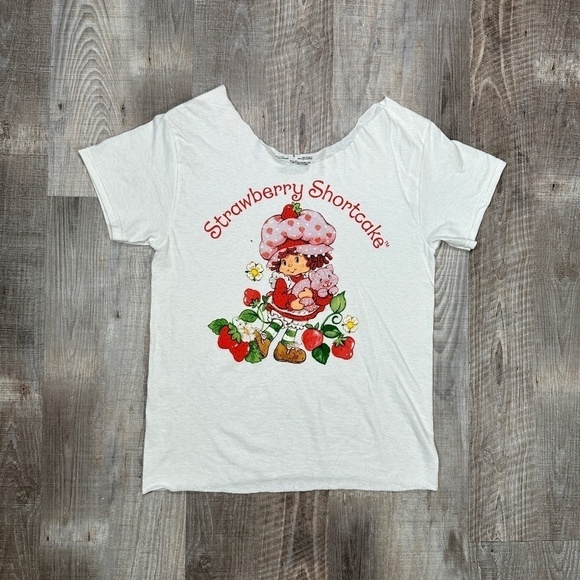 Strawberry Shortcake Tops - Strawberry Shortcake & Custard Kitty White Cut Off Top T Shirt Size Small